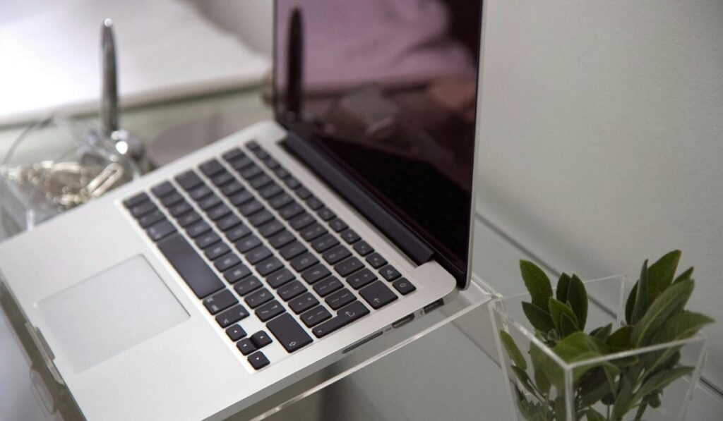 AI作成の、図・グラフ・イラスト・アイコンはどこまでOK？